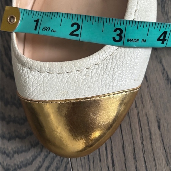 Kate Spade White and Gold Flats - Picture 7 of 13
